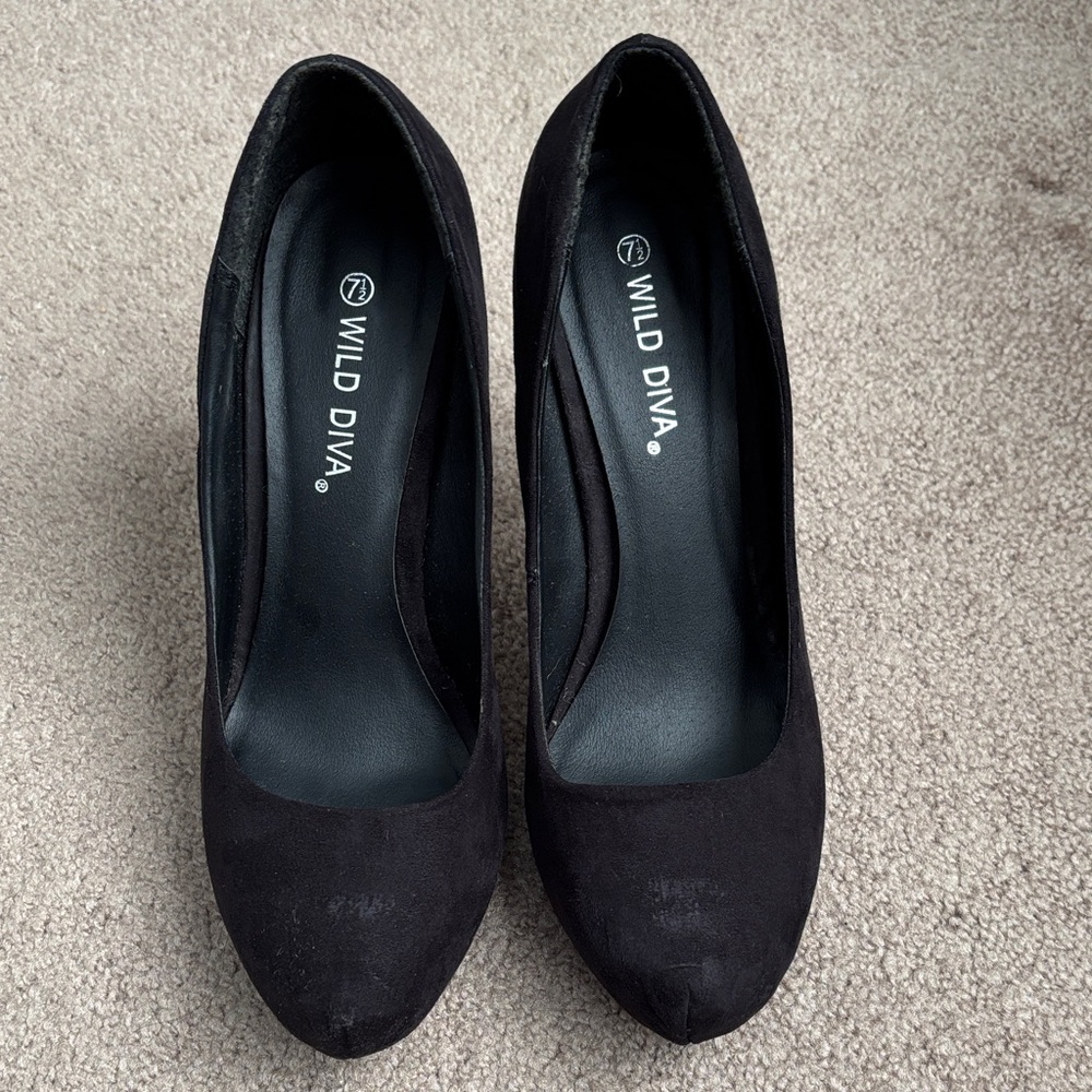 Wild Diva Classic Black Heels